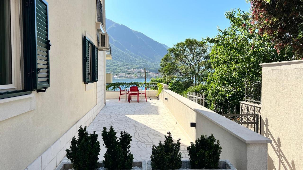Apartamento Melodia del Mare Kotor Exterior foto